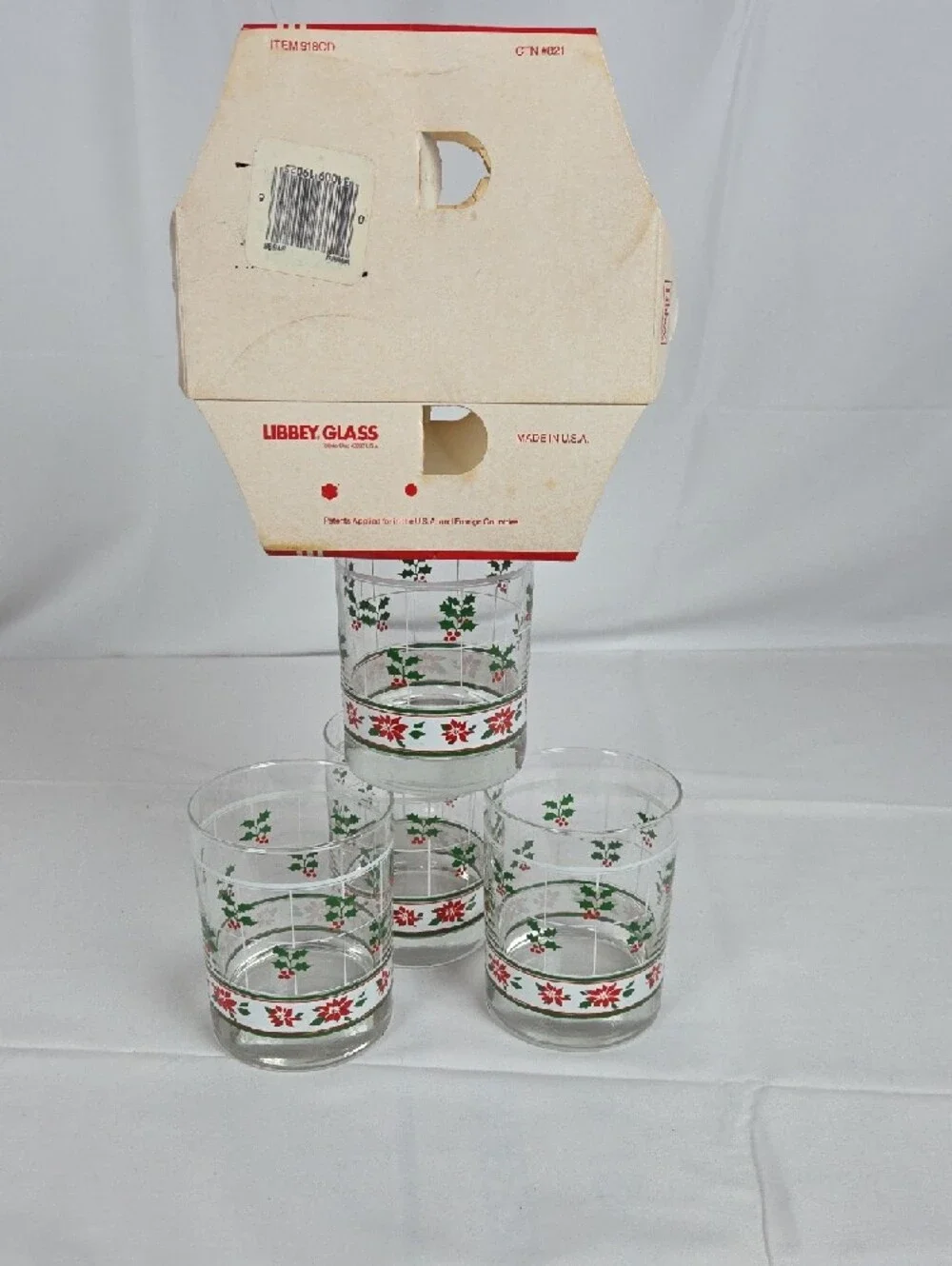 Libbey Holiday Holly and Poinsettia Glass Tumblers in Red and Green